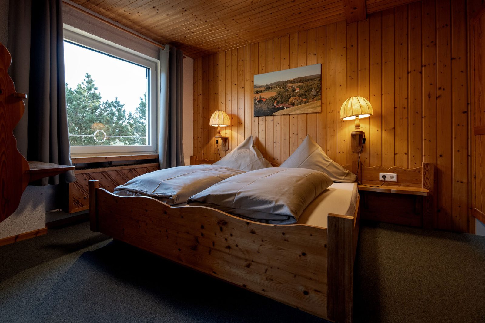 Doppelzimmer (überwiegend Balkon) — Hauptansicht
